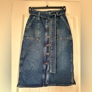 EUC! REISS Denim Button-Front Skirt